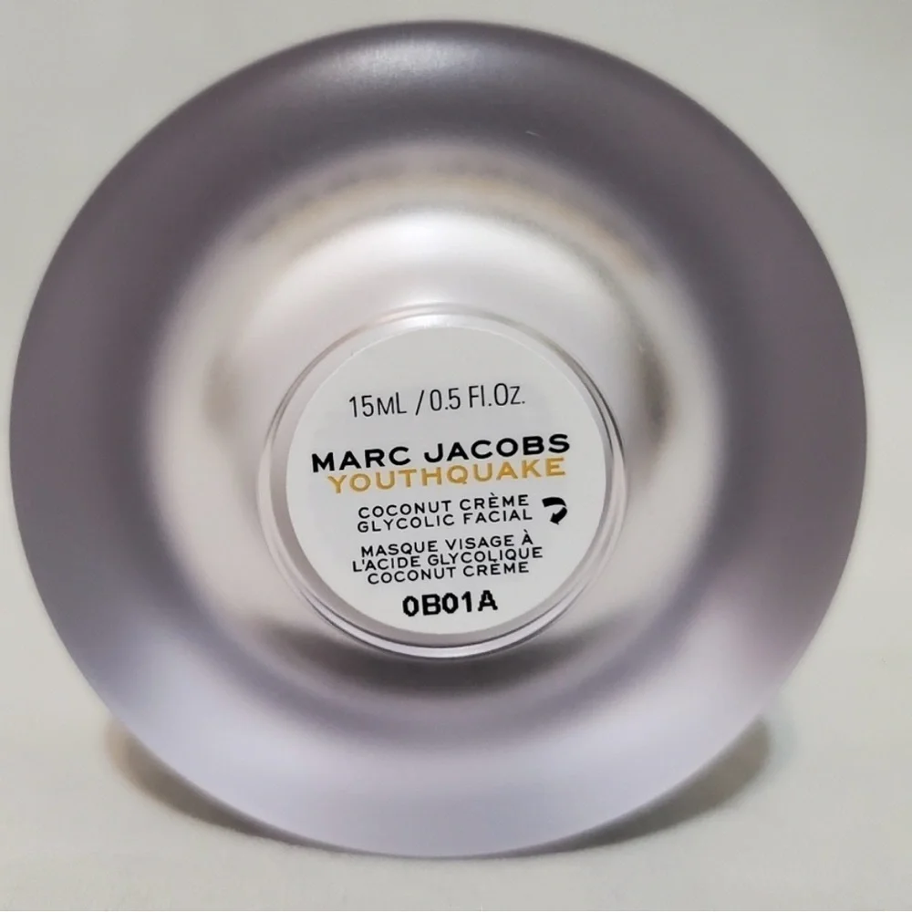 Marc Jacobs Youthquake Mask
